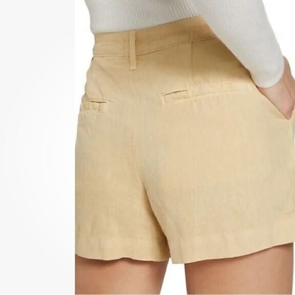 L’AGENCE Zahari High Rise Pleated Short in Sand size 30 NWT - Picture 5 of 9